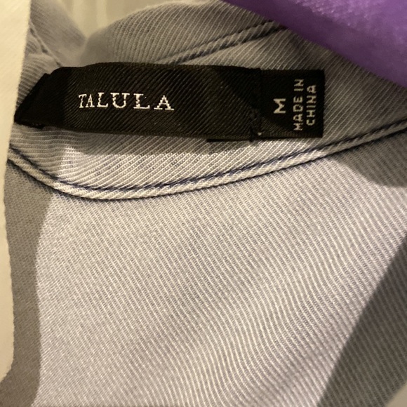 Aritzia-Montana Chambray Modal Light Blue Tones Button Down Shirt (Size:Medium) - Picture 6 of 6